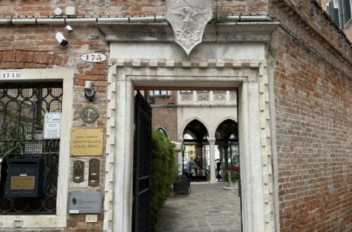 Sina Centurion Palace